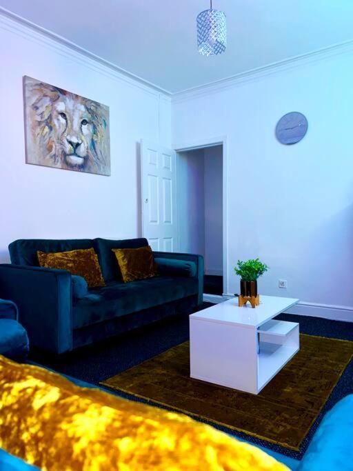 Home In Levenshulme, مانشستر المظهر الخارجي الصورة